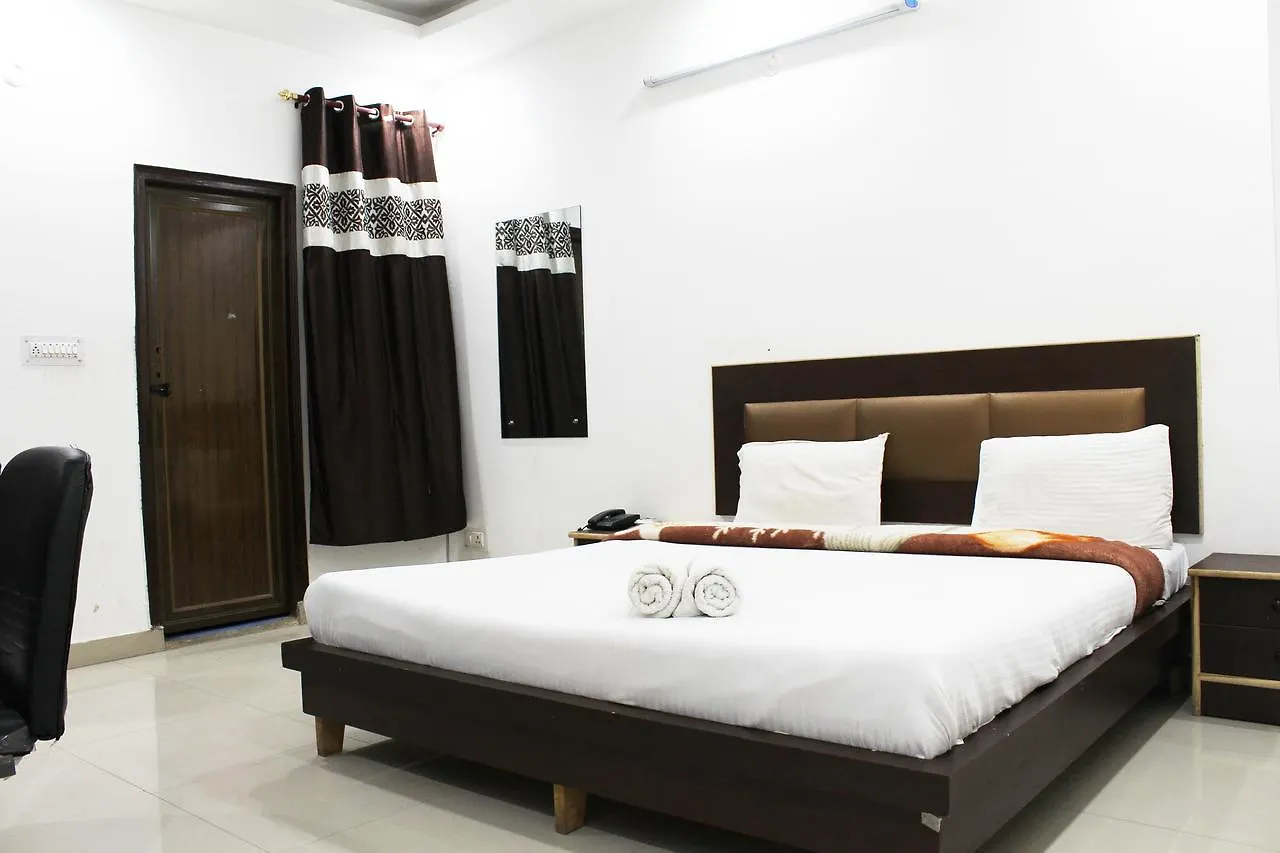 Hotel Aerosky New Delhi India