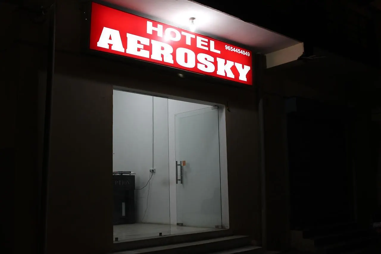 Hotel Aerosky New Delhi