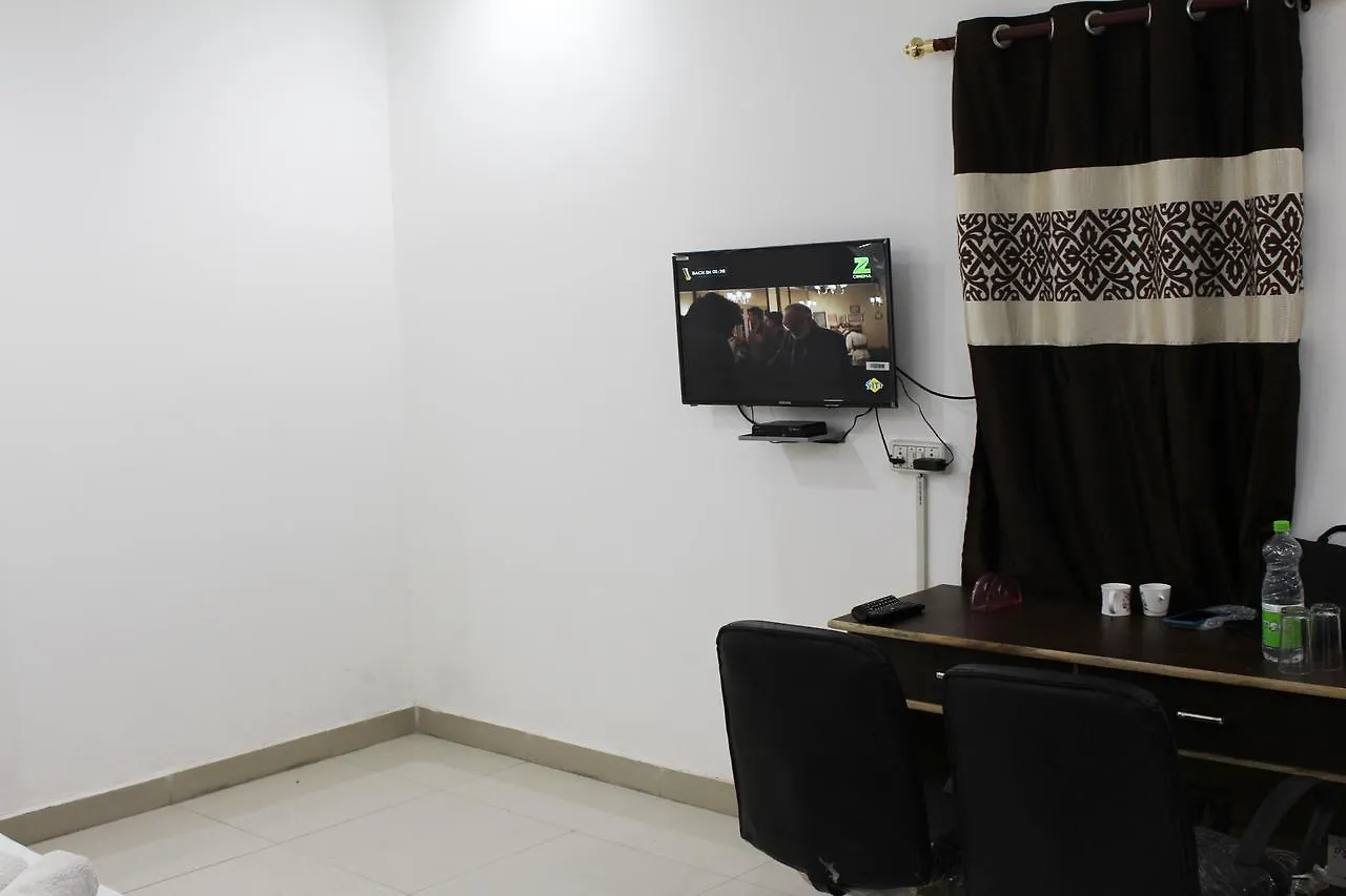 Hotel Aerosky New Delhi